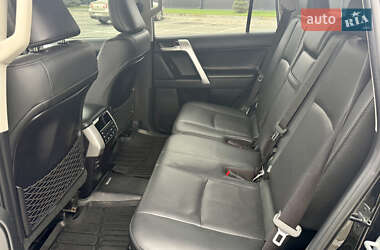 Внедорожник / Кроссовер Toyota Land Cruiser Prado 2020 в 