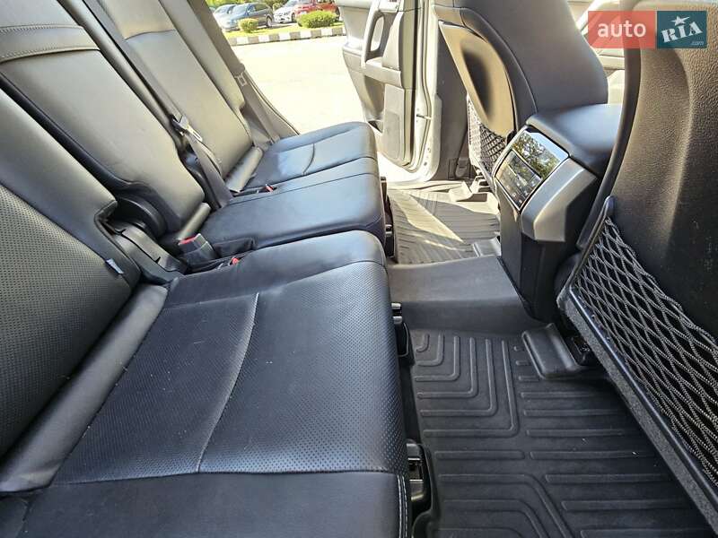 Позашляховик / Кросовер Toyota Land Cruiser Prado 2020 в Одесі фото 11 Позашляховик / Кросовер Toyota Land Cruiser Prado 2020 в Одесі