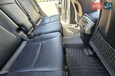 Позашляховик / Кросовер Toyota Land Cruiser Prado 2020 в  фото 11 Позашляховик / Кросовер Toyota Land Cruiser Prado 2020 в