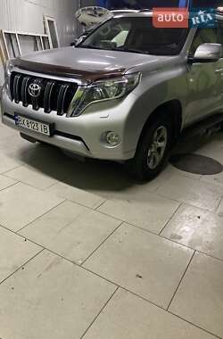 Внедорожник / Кроссовер Toyota Land Cruiser Prado 2016 в 
