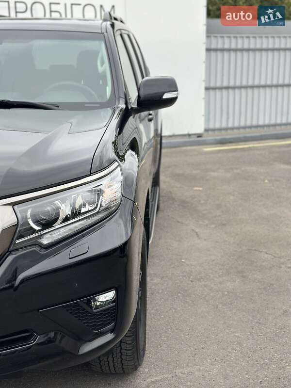 Позашляховик / Кросовер Toyota Land Cruiser Prado 2021 в Полтаві фото 12 Позашляховик / Кросовер Toyota Land Cruiser Prado 2021 в Полтаві