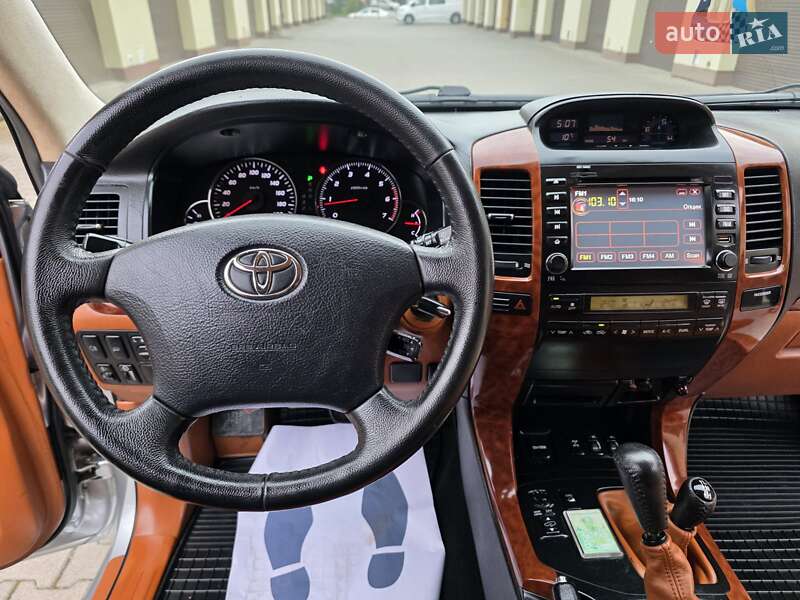 Внедорожник / Кроссовер Toyota Land Cruiser Prado 2006 в Хмельницком