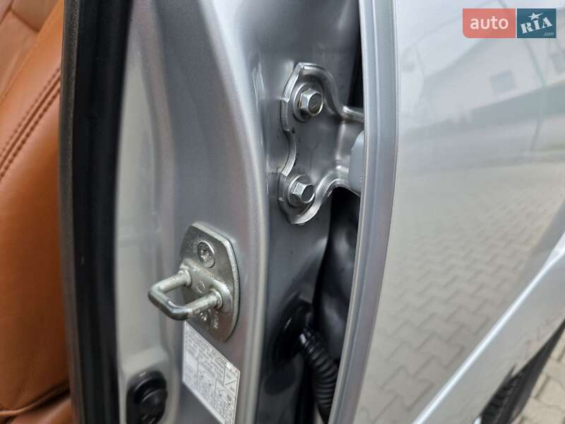 Внедорожник / Кроссовер Toyota Land Cruiser Prado 2006 в Хмельницком