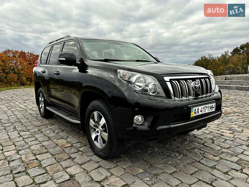 Позашляховик / Кросовер Toyota Land Cruiser Prado 2012 в Житомирі
