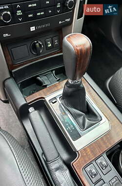 Внедорожник / Кроссовер Toyota Land Cruiser Prado 2012 в 