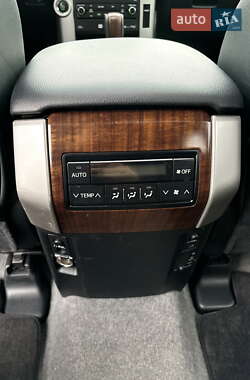 Внедорожник / Кроссовер Toyota Land Cruiser Prado 2012 в 