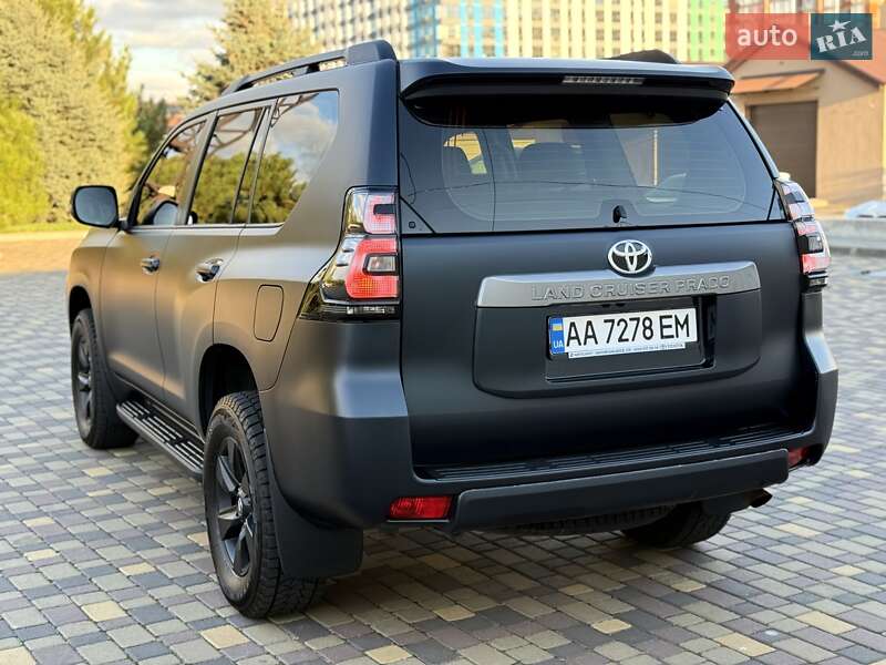 Внедорожник / Кроссовер Toyota Land Cruiser Prado 2019 в Днепре фото 27 Внедорожник / Кроссовер Toyota Land Cruiser Prado 2019 в Днепре