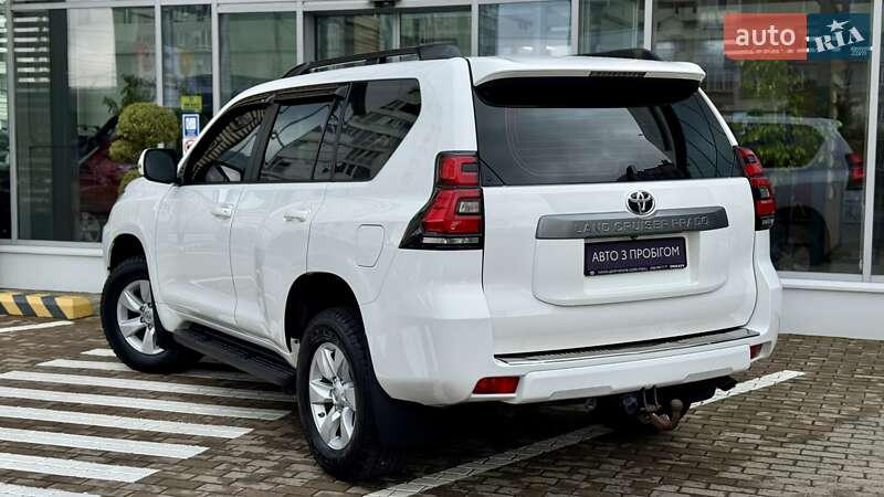 Позашляховик / Кросовер Toyota Land Cruiser Prado 2019 в Чернігові