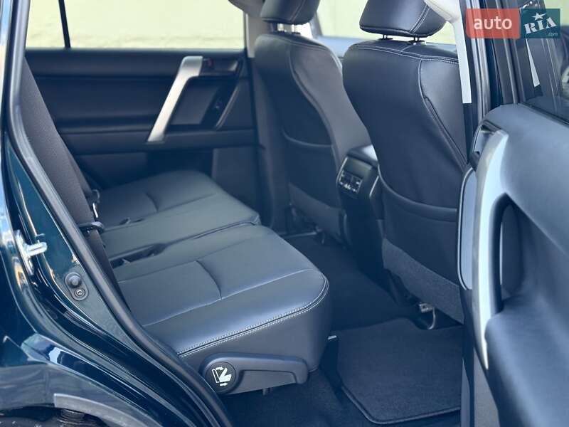Внедорожник / Кроссовер Toyota Land Cruiser Prado 2019 в Днепре фото 15 Внедорожник / Кроссовер Toyota Land Cruiser Prado 2019 в Днепре