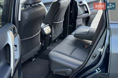 Внедорожник / Кроссовер Toyota Land Cruiser Prado 2019 в 
