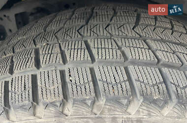 Внедорожник / Кроссовер Toyota Land Cruiser Prado 2011 в 