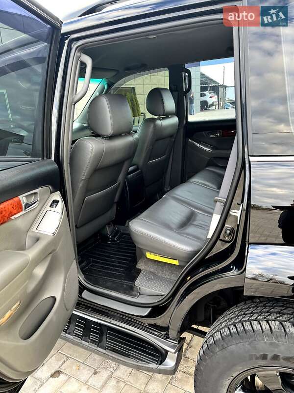 Позашляховик / Кросовер Toyota Land Cruiser Prado 2005 в Дніпрі