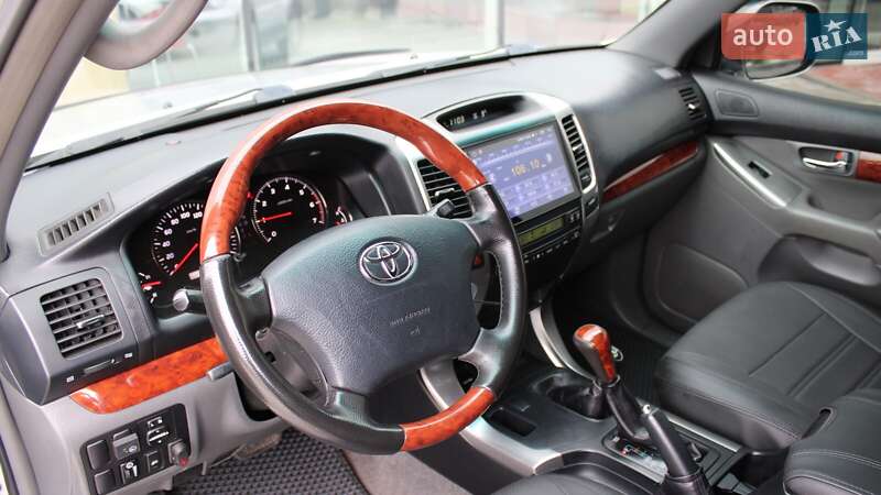 Внедорожник / Кроссовер Toyota Land Cruiser Prado 2006 в Черкассах