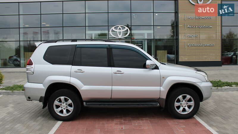Внедорожник / Кроссовер Toyota Land Cruiser Prado 2006 в Черкассах