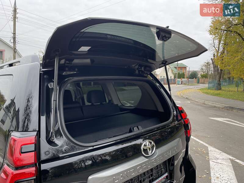 Позашляховик / Кросовер Toyota Land Cruiser Prado 2019 в Вінниці фото 40 Позашляховик / Кросовер Toyota Land Cruiser Prado 2019 в Вінниці