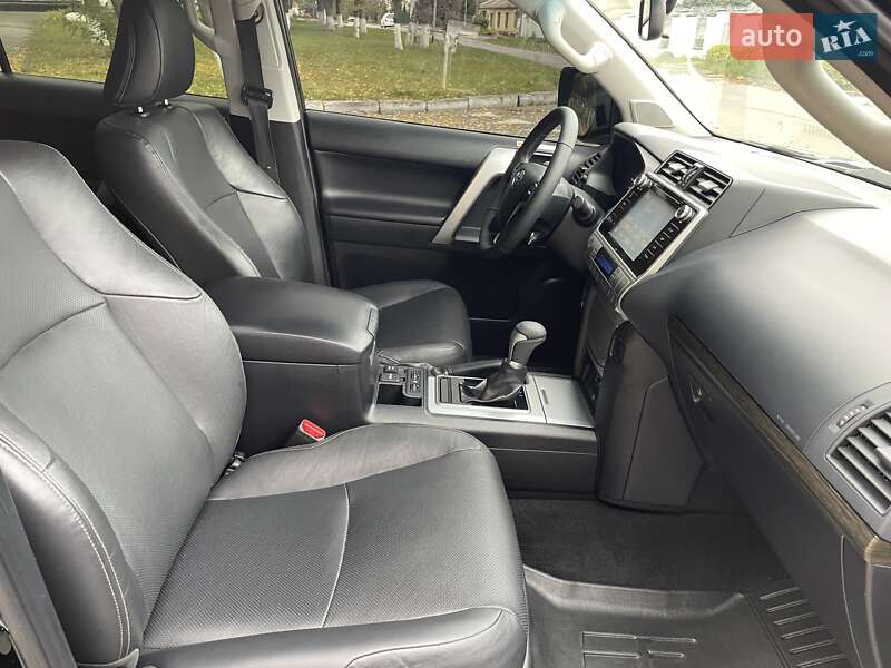 Позашляховик / Кросовер Toyota Land Cruiser Prado 2019 в Вінниці фото 54 Позашляховик / Кросовер Toyota Land Cruiser Prado 2019 в Вінниці