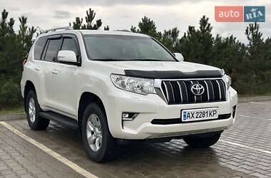 Позашляховик / Кросовер Toyota Land Cruiser Prado 2019 в 