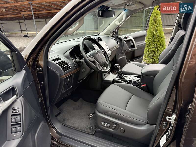 Внедорожник / Кроссовер Toyota Land Cruiser Prado 2022 в Виннице