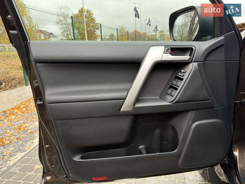 Внедорожник / Кроссовер Toyota Land Cruiser Prado 2022 в Виннице