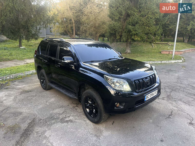 Внедорожник / Кроссовер Toyota Land Cruiser Prado 2010 в Львове