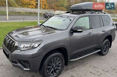 Позашляховик / Кросовер Toyota Land Cruiser Prado 2021 в Києві