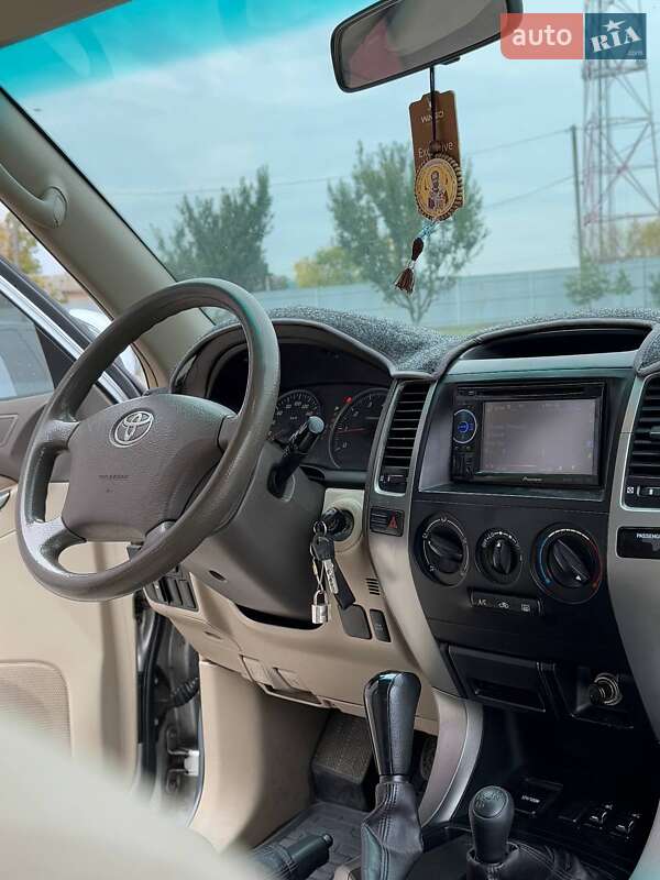 Позашляховик / Кросовер Toyota Land Cruiser Prado 2004 в Лубнах фото 11 Позашляховик / Кросовер Toyota Land Cruiser Prado 2004 в Лубнах