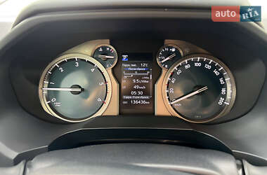 Внедорожник / Кроссовер Toyota Land Cruiser Prado 2018 в 