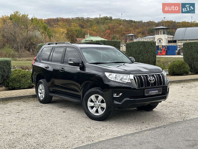 Внедорожник / Кроссовер Toyota Land Cruiser Prado 2019 в Днепре фото 2 Внедорожник / Кроссовер Toyota Land Cruiser Prado 2019 в Днепре