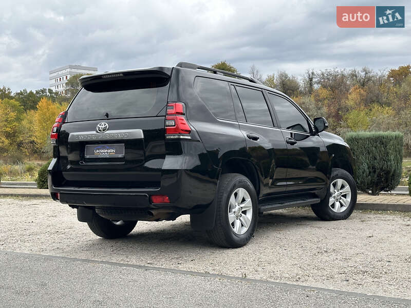 Внедорожник / Кроссовер Toyota Land Cruiser Prado 2019 в Днепре фото 8 Внедорожник / Кроссовер Toyota Land Cruiser Prado 2019 в Днепре