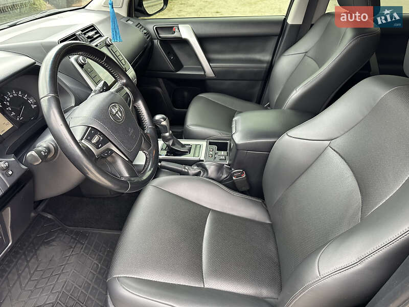Внедорожник / Кроссовер Toyota Land Cruiser Prado 2019 в Днепре фото 18 Внедорожник / Кроссовер Toyota Land Cruiser Prado 2019 в Днепре