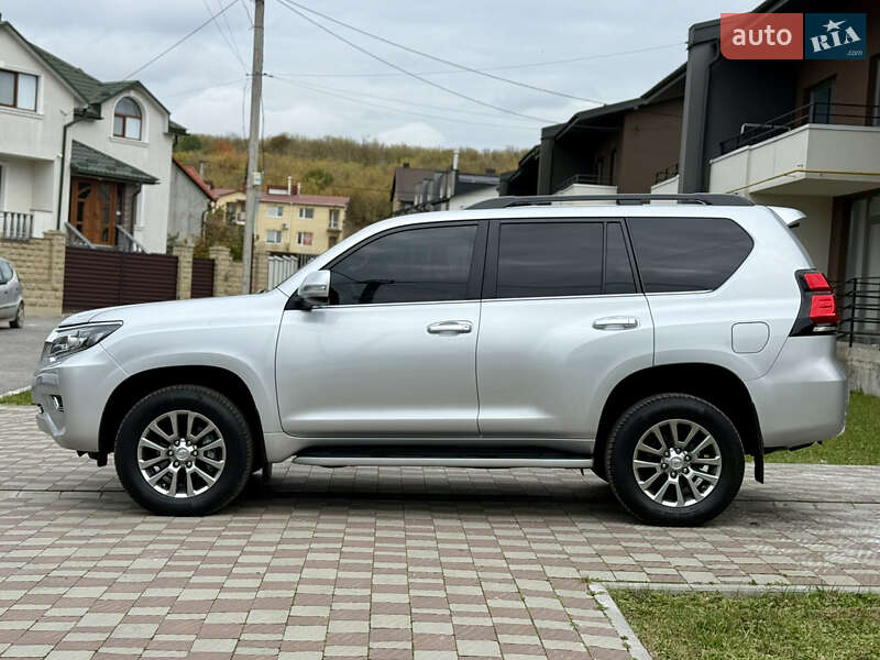 Внедорожник / Кроссовер Toyota Land Cruiser Prado 2018 в Тернополе фото 10 Внедорожник / Кроссовер Toyota Land Cruiser Prado 2018 в Тернополе