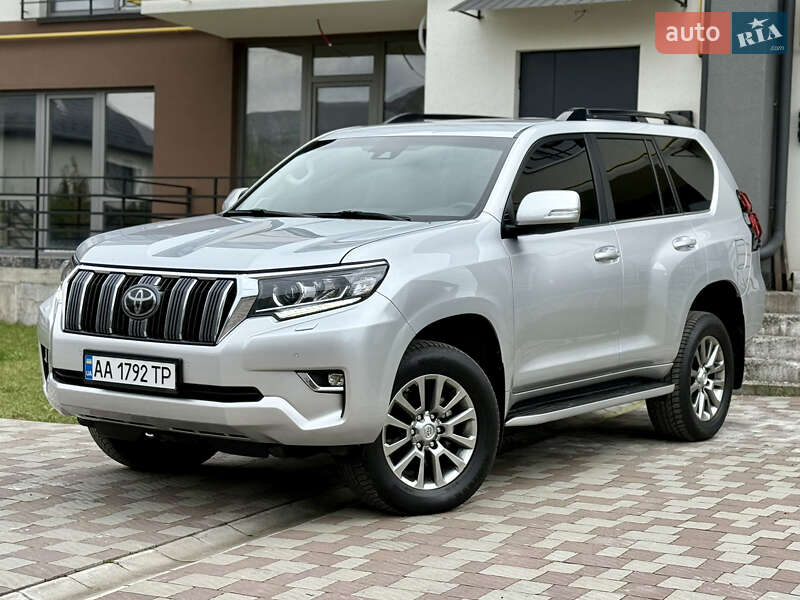 Внедорожник / Кроссовер Toyota Land Cruiser Prado 2018 в Тернополе фото 37 Внедорожник / Кроссовер Toyota Land Cruiser Prado 2018 в Тернополе