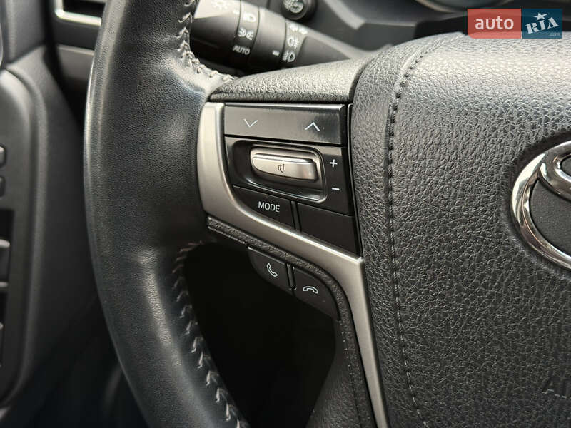 Внедорожник / Кроссовер Toyota Land Cruiser Prado 2018 в Тернополе фото 43 Внедорожник / Кроссовер Toyota Land Cruiser Prado 2018 в Тернополе