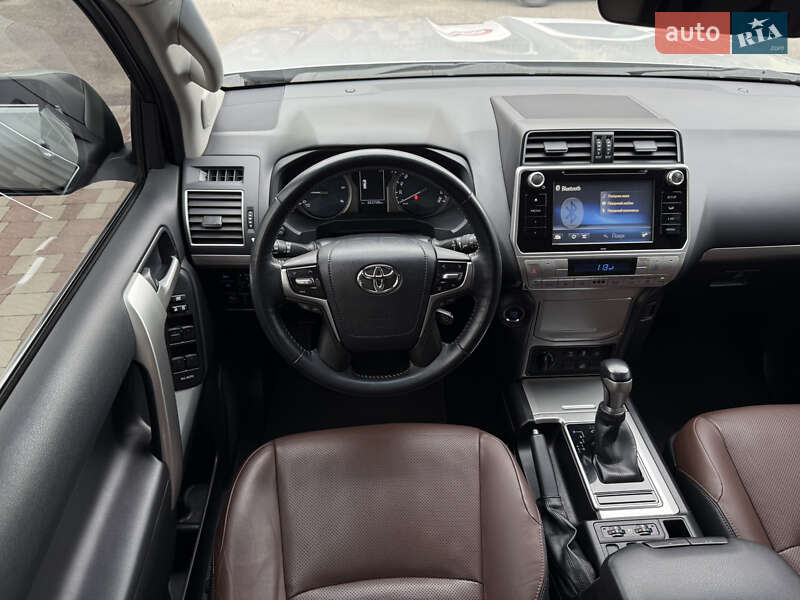 Внедорожник / Кроссовер Toyota Land Cruiser Prado 2018 в Тернополе фото 104 Внедорожник / Кроссовер Toyota Land Cruiser Prado 2018 в Тернополе