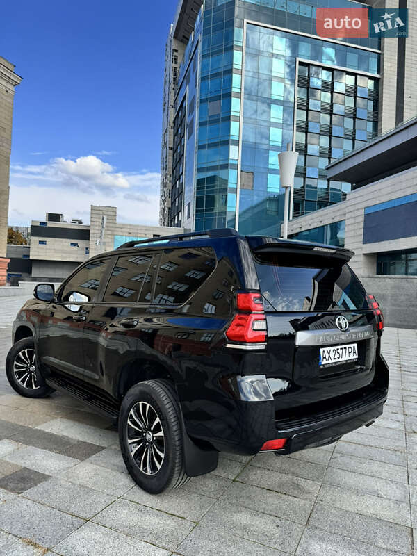 Внедорожник / Кроссовер Toyota Land Cruiser Prado 2023 в Харькове