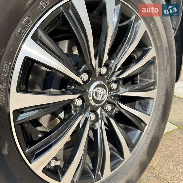 Внедорожник / Кроссовер Toyota Land Cruiser Prado 2023 в Харькове