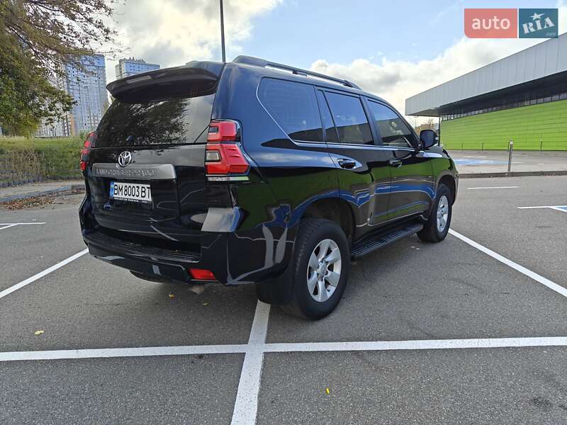 Позашляховик / Кросовер Toyota Land Cruiser Prado 2019 в Києві фото 13 Позашляховик / Кросовер Toyota Land Cruiser Prado 2019 в Києві