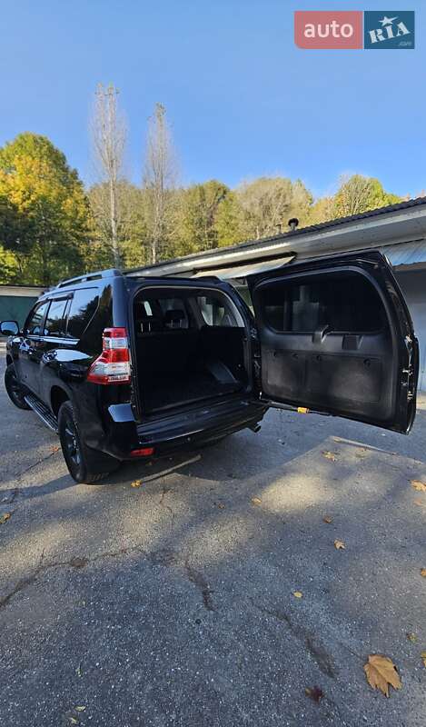 Внедорожник / Кроссовер Toyota Land Cruiser Prado 2014 в Львове