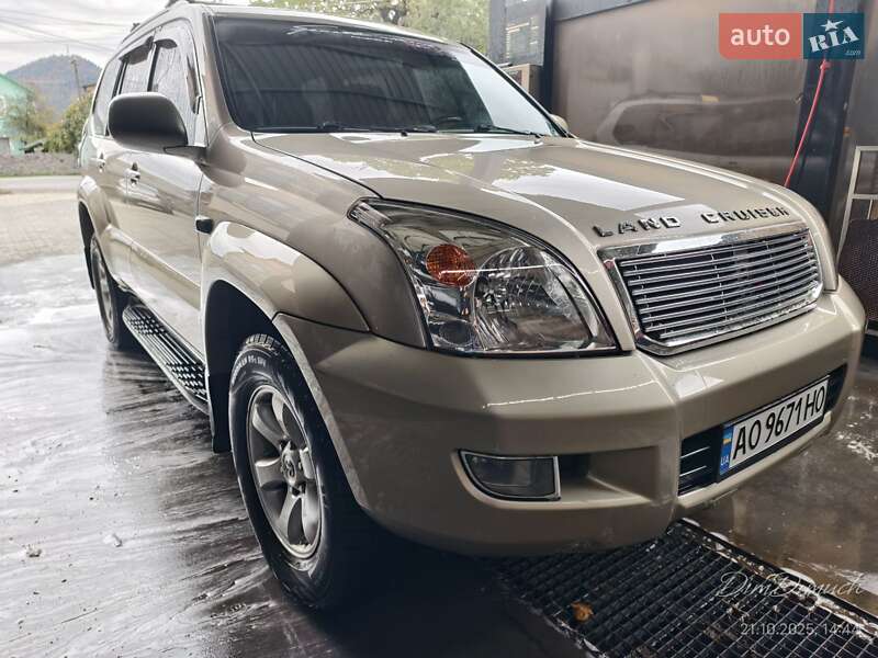 Внедорожник / Кроссовер Toyota Land Cruiser Prado 2005 в Межгорье фото Внедорожник / Кроссовер Toyota Land Cruiser Prado 2005 в Межгорье