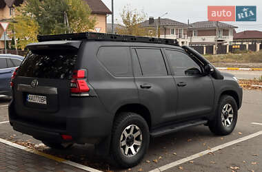 Позашляховик / Кросовер Toyota Land Cruiser Prado 2019 в Києві