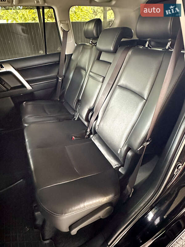 Позашляховик / Кросовер Toyota Land Cruiser Prado 2018 в Києві