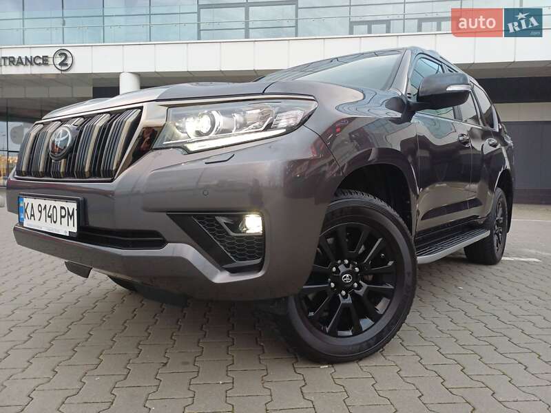Позашляховик / Кросовер Toyota Land Cruiser Prado 2022 в Києві