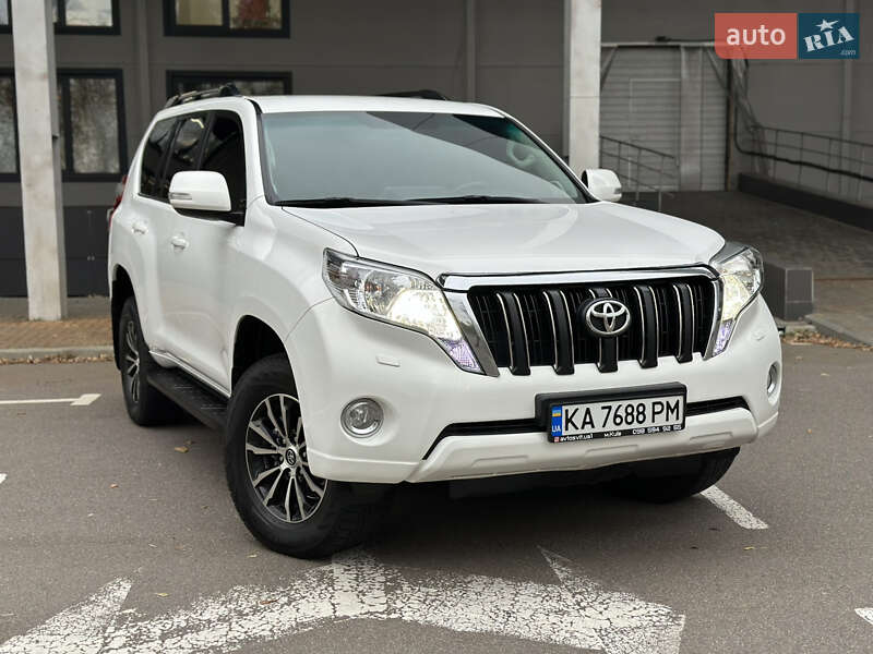 Позашляховик / Кросовер Toyota Land Cruiser Prado 2013 в Києві фото 8 Позашляховик / Кросовер Toyota Land Cruiser Prado 2013 в Києві