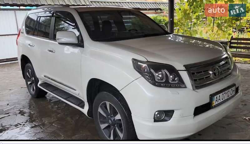Toyota Land Cruiser Prado 2012