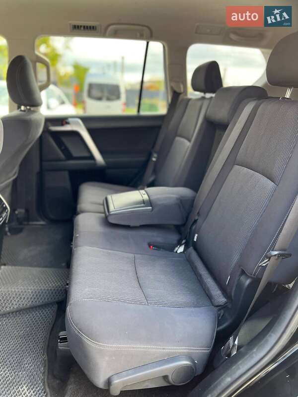 Позашляховик / Кросовер Toyota Land Cruiser Prado 2020 в Одесі фото 25 Позашляховик / Кросовер Toyota Land Cruiser Prado 2020 в Одесі