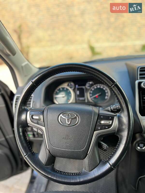 Позашляховик / Кросовер Toyota Land Cruiser Prado 2020 в Одесі фото 28 Позашляховик / Кросовер Toyota Land Cruiser Prado 2020 в Одесі