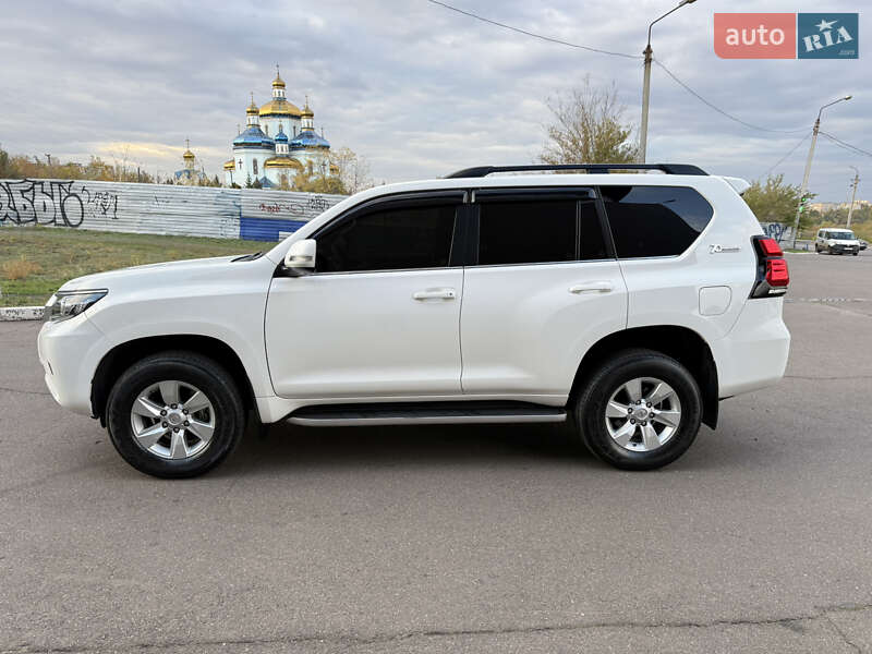 Внедорожник / Кроссовер Toyota Land Cruiser Prado 2019 в Кривом Роге фото 8 Внедорожник / Кроссовер Toyota Land Cruiser Prado 2019 в Кривом Роге
