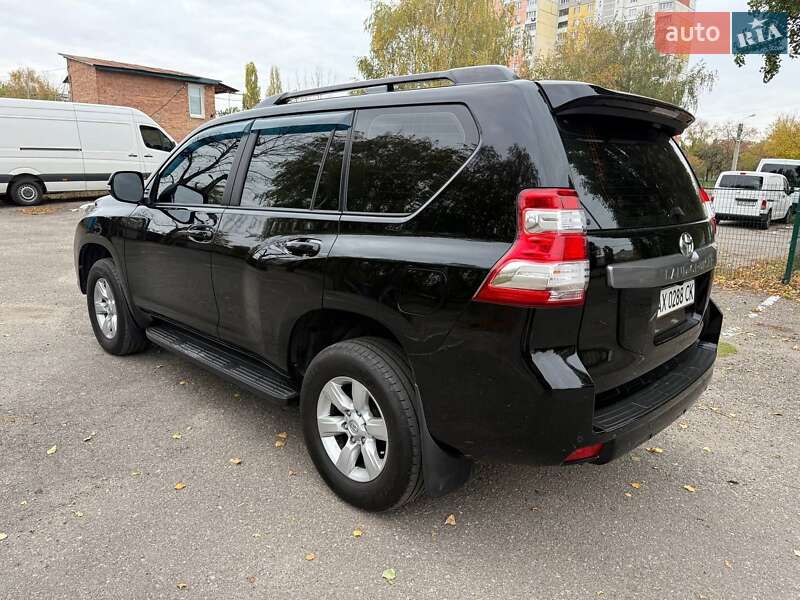 Позашляховик / Кросовер Toyota Land Cruiser Prado 2016 в Харкові фото 8 Позашляховик / Кросовер Toyota Land Cruiser Prado 2016 в Харкові