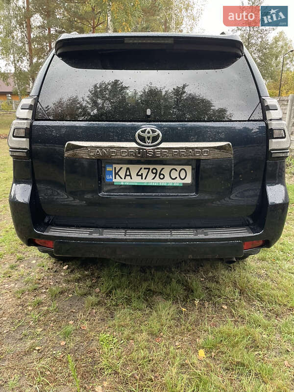 Позашляховик / Кросовер Toyota Land Cruiser Prado 2020 в Києві фото 5 Позашляховик / Кросовер Toyota Land Cruiser Prado 2020 в Києві