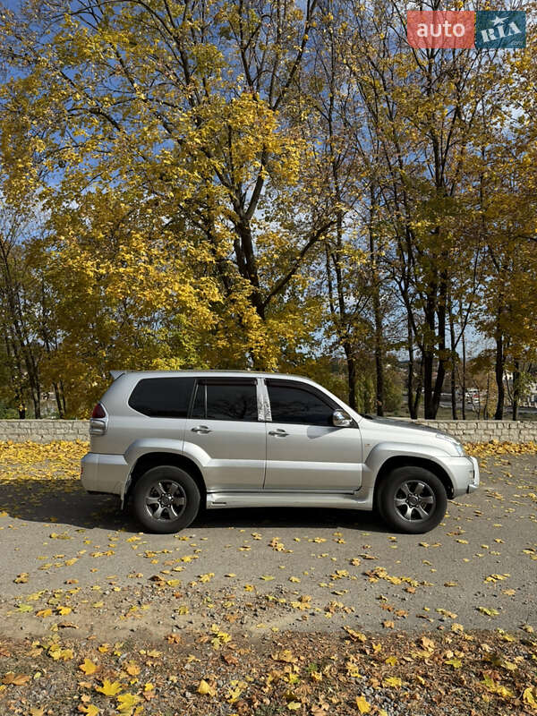 Внедорожник / Кроссовер Toyota Land Cruiser Prado 2008 в Днепре